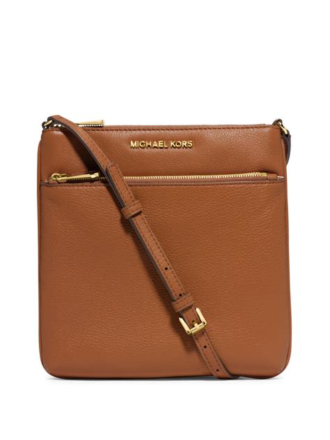 michael kors bedford top zip shoulder crossbody|bedford leather shoulder bag.